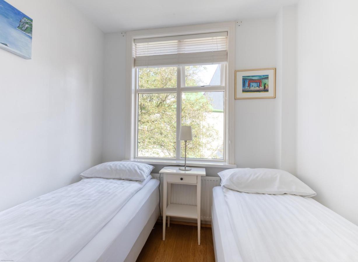 Sem Apartments Reykjavík Buitenkant foto